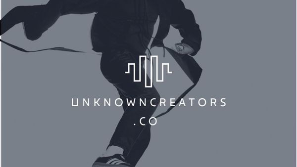 kaytranada siyah beyaz havada tekme atıyor